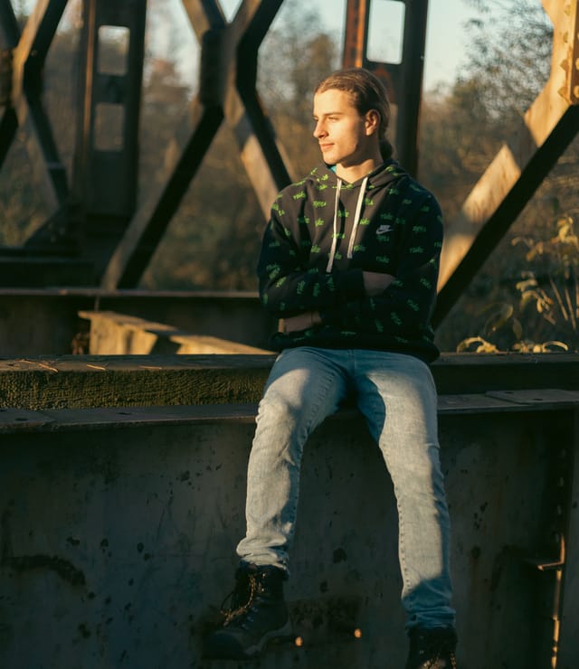 DJ Laurin venkovní fotka cropped